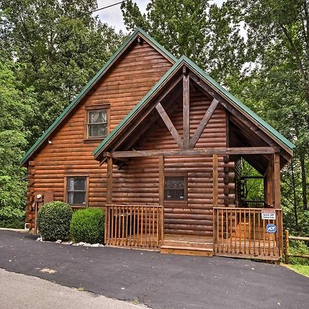 Pigeon Forge Cabin With Hot Tub, Grill And Pool Table! Villa Сивиървил Екстериор снимка