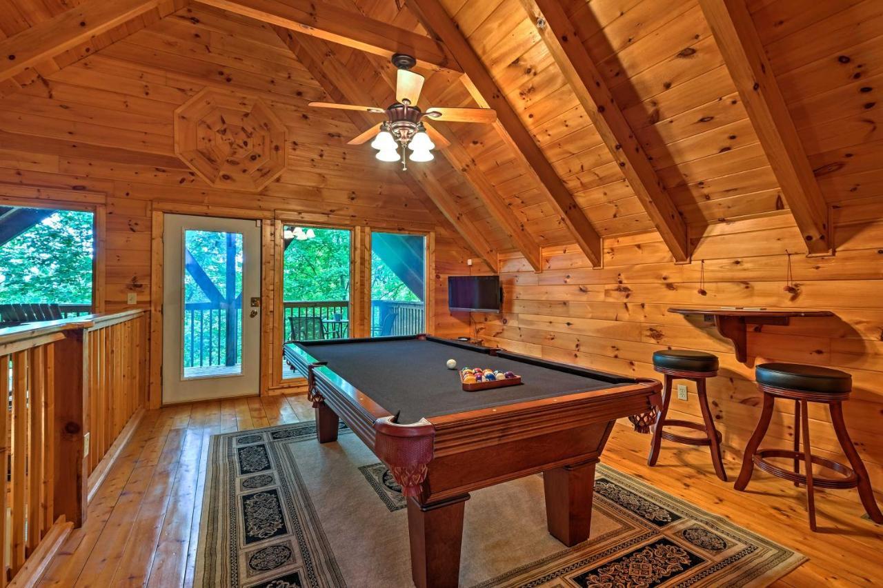 Pigeon Forge Cabin With Hot Tub, Grill And Pool Table! Villa Сивиървил Екстериор снимка