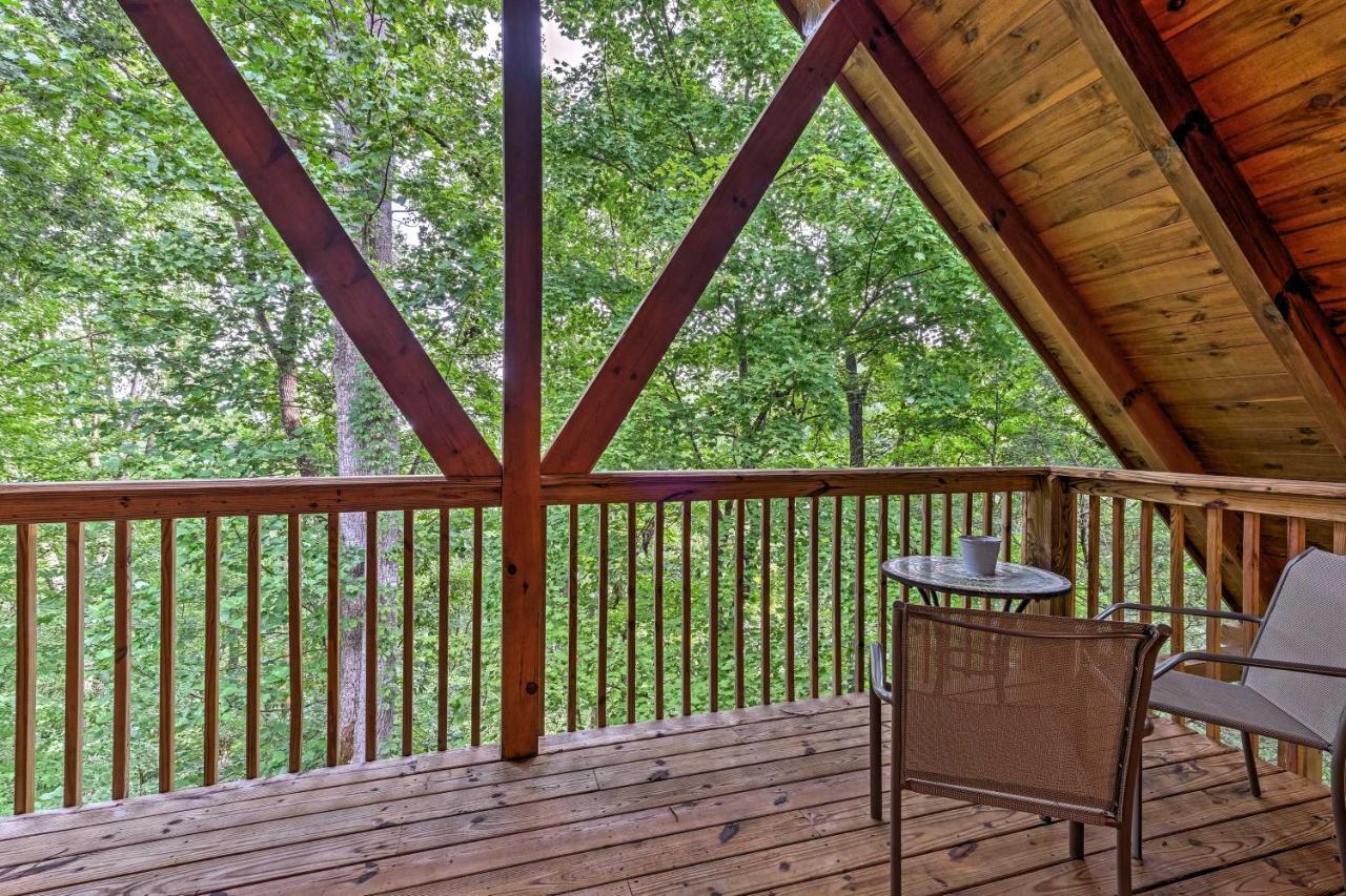 Pigeon Forge Cabin With Hot Tub, Grill And Pool Table! Villa Сивиървил Екстериор снимка
